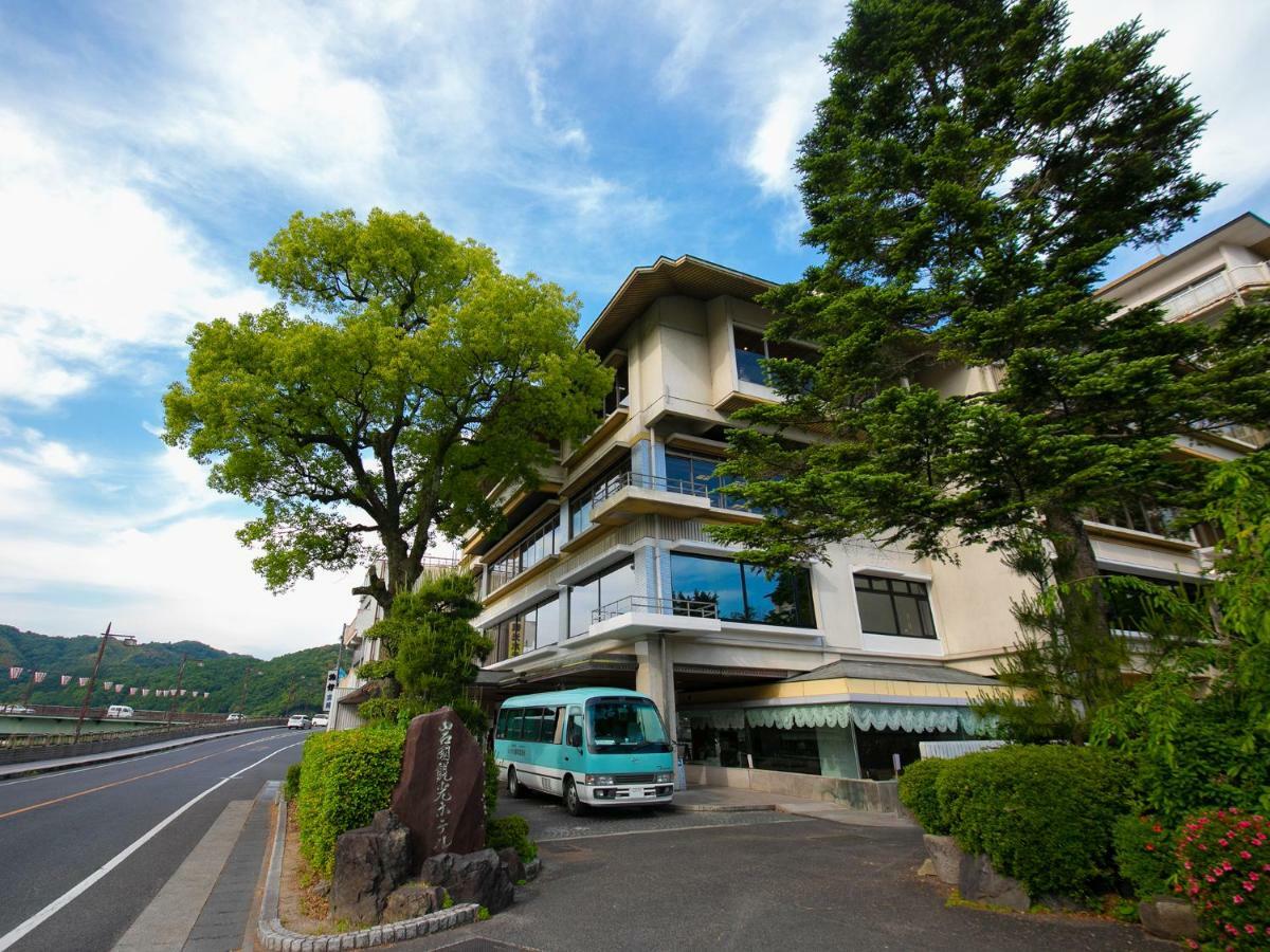 Iwakuni Kokusai Kanko Hotel Kültér fotó