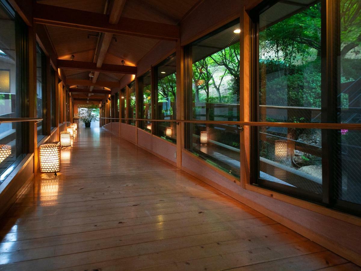 Iwakuni Kokusai Kanko Hotel Kültér fotó