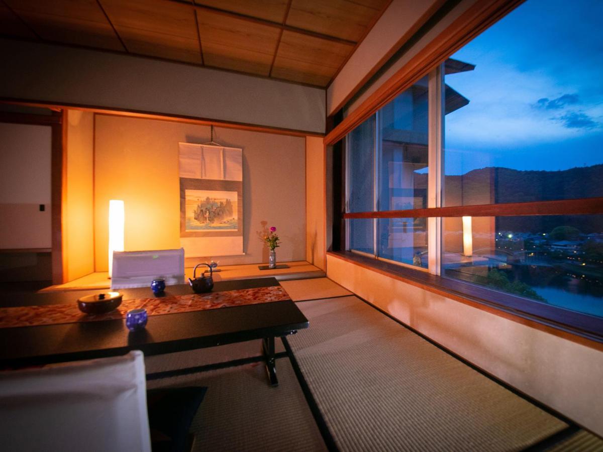 Iwakuni Kokusai Kanko Hotel Kültér fotó